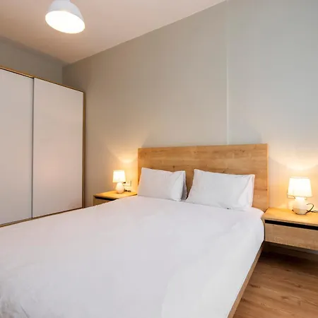Renovated 2 Bedroom In Cihangir, Taksim