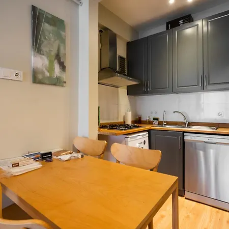 Apartamento Renovated 2 Bedroom In Cihangir, Taksim